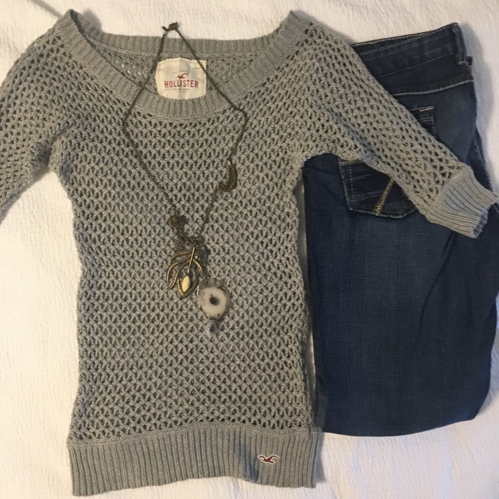 Stretch knit grey sweater
